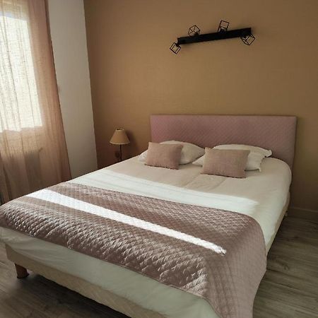 Le Sporting Otel Beaumont-sur-Leze Dış mekan fotoğraf