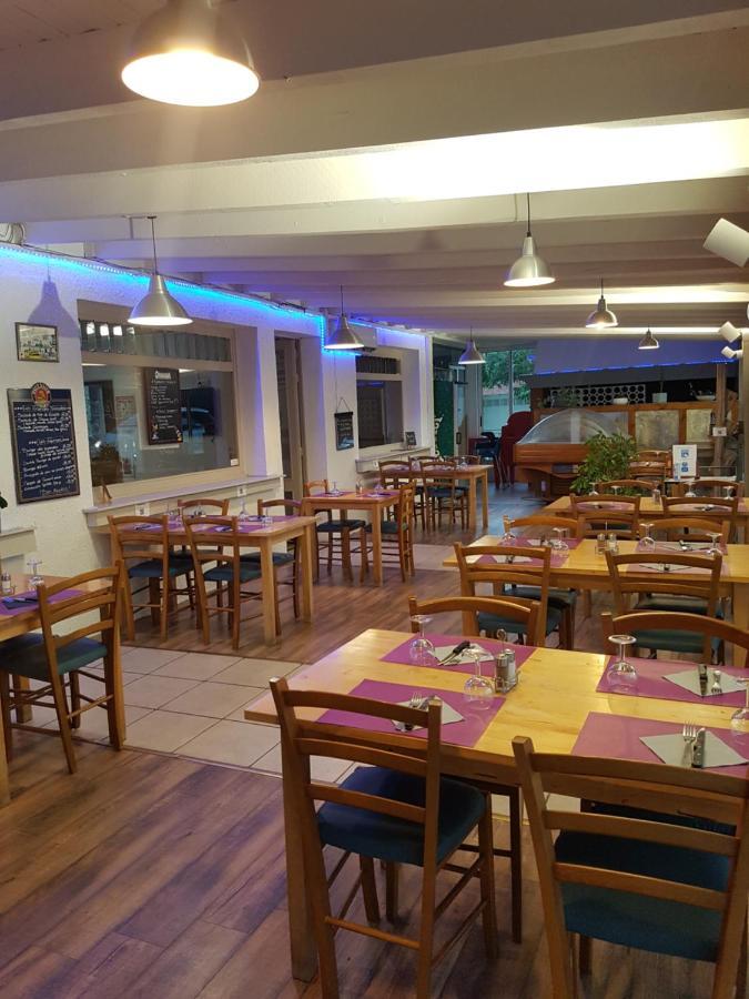 Le Sporting Otel Beaumont-sur-Leze Dış mekan fotoğraf