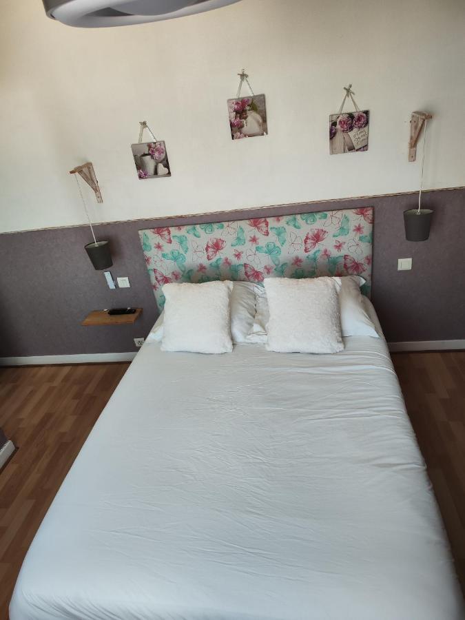 Le Sporting Otel Beaumont-sur-Leze Dış mekan fotoğraf